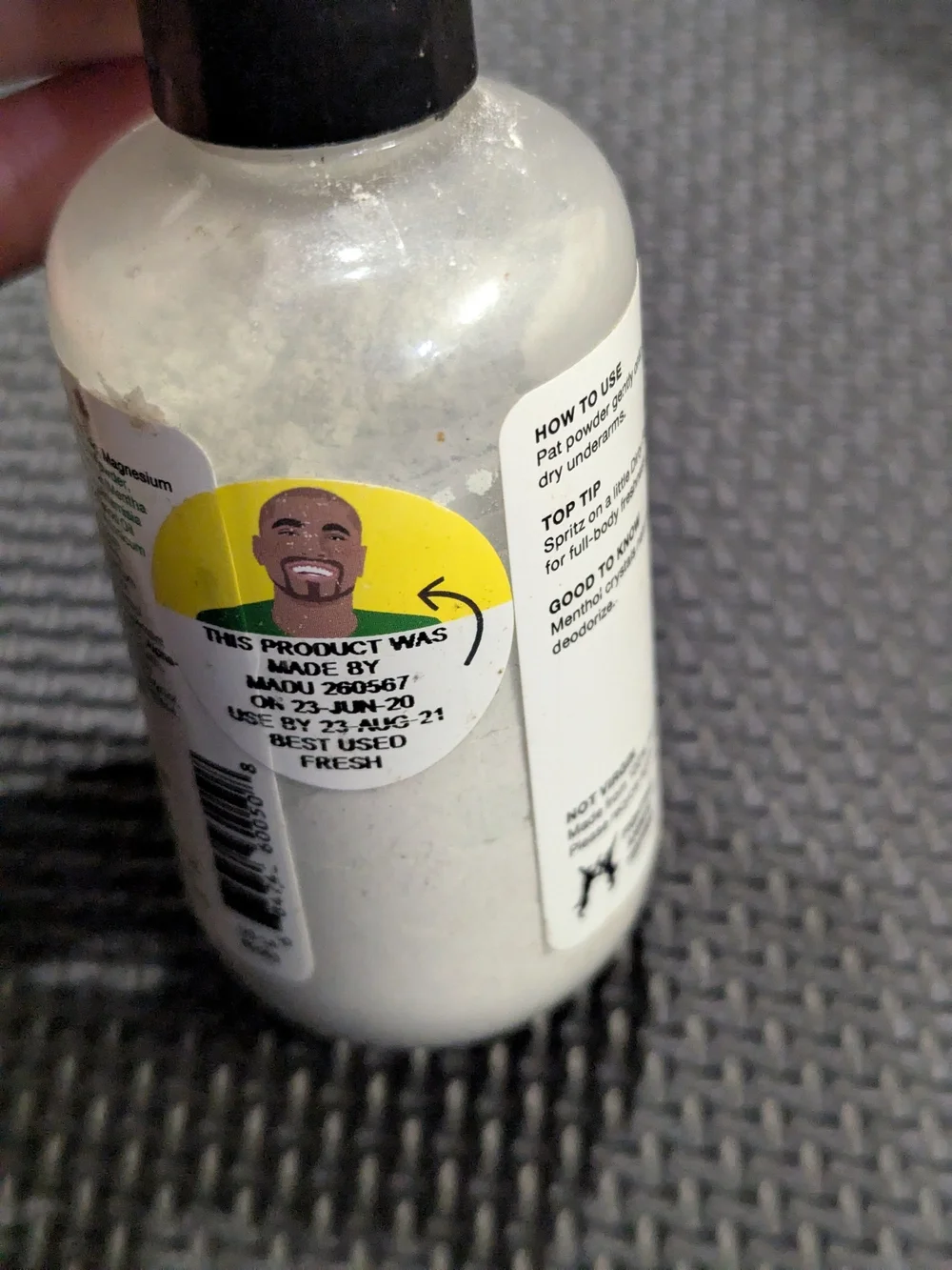 LUSH Dirty Deodorant Powder - White